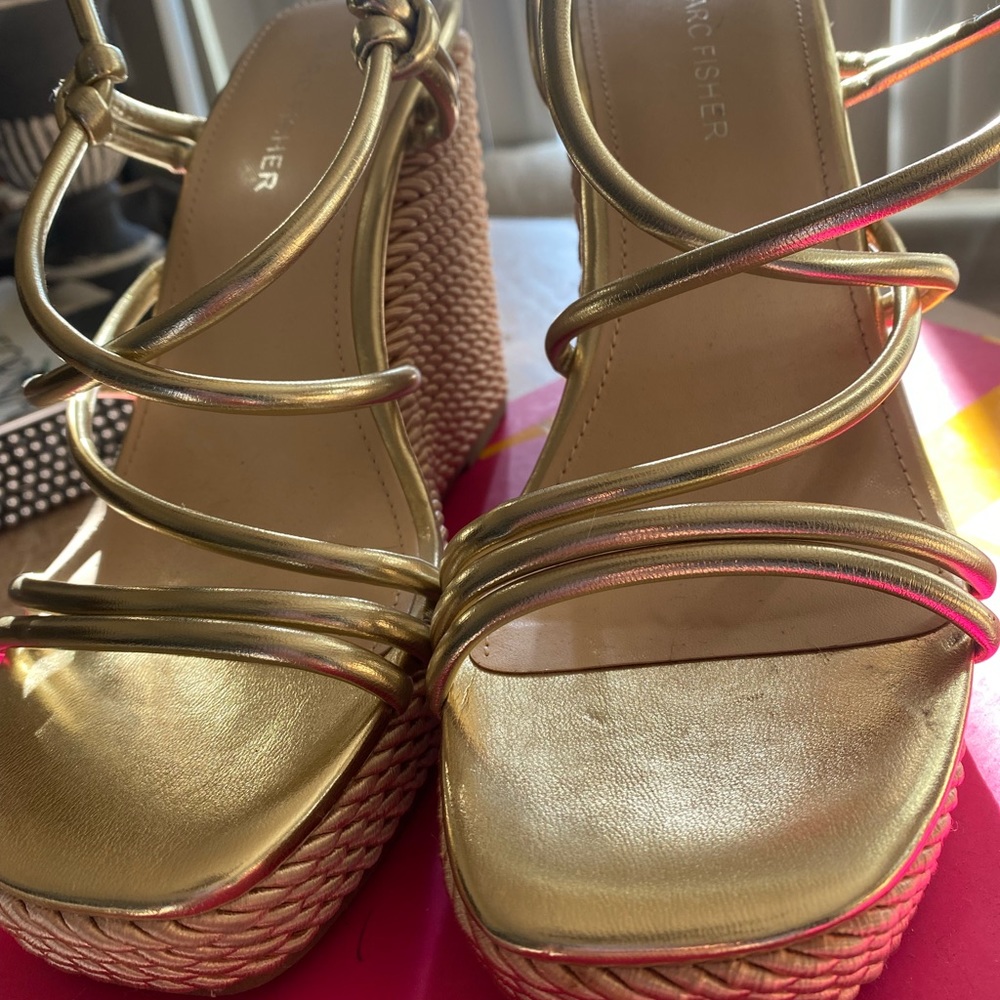 Ladies wedges, Marc Fisher , size 7.5 color gold